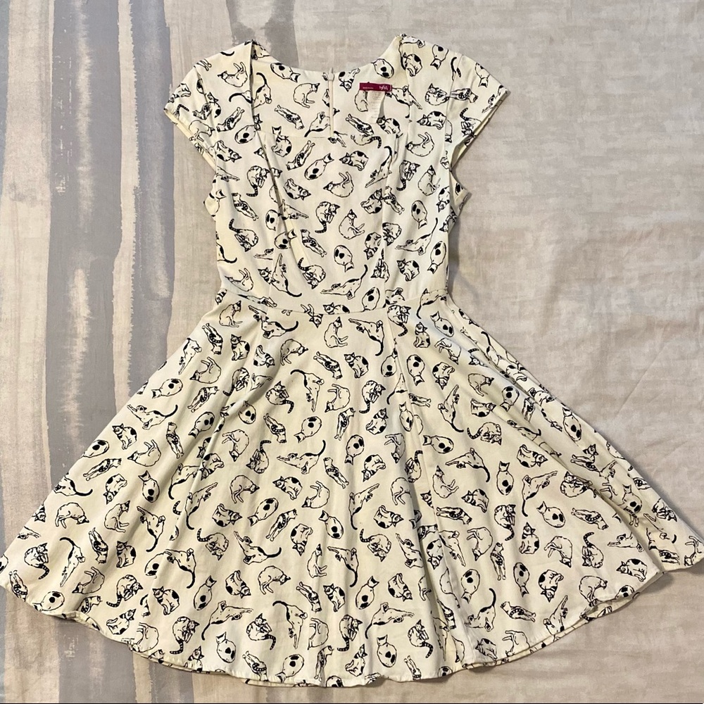 Ixia vintage style cat dress